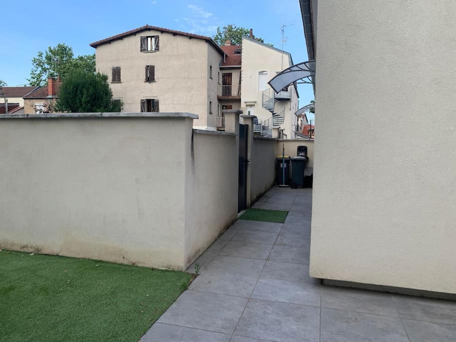 Maison Familiale Centre Dijon Villa Esterno foto